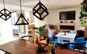 Apartamento en el centro histórico de Tunja con chimenea
